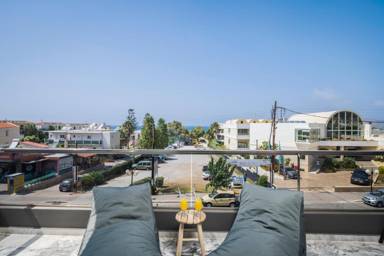 Agia Marina Sun Ray Luxury Apartments المظهر الخارجي الصورة