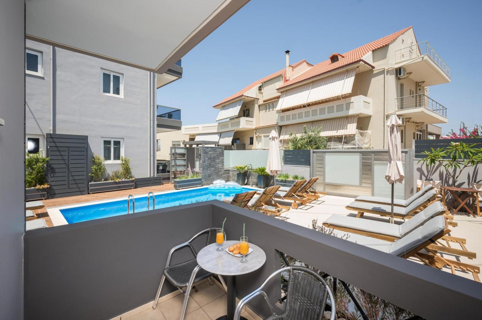 Agia Marina Sun Ray Luxury Apartments المظهر الخارجي الصورة